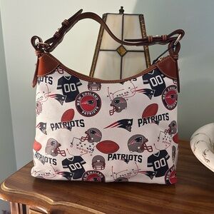 Dooney & Bourke New England Patriots NFL Hobo Bag Orig $288